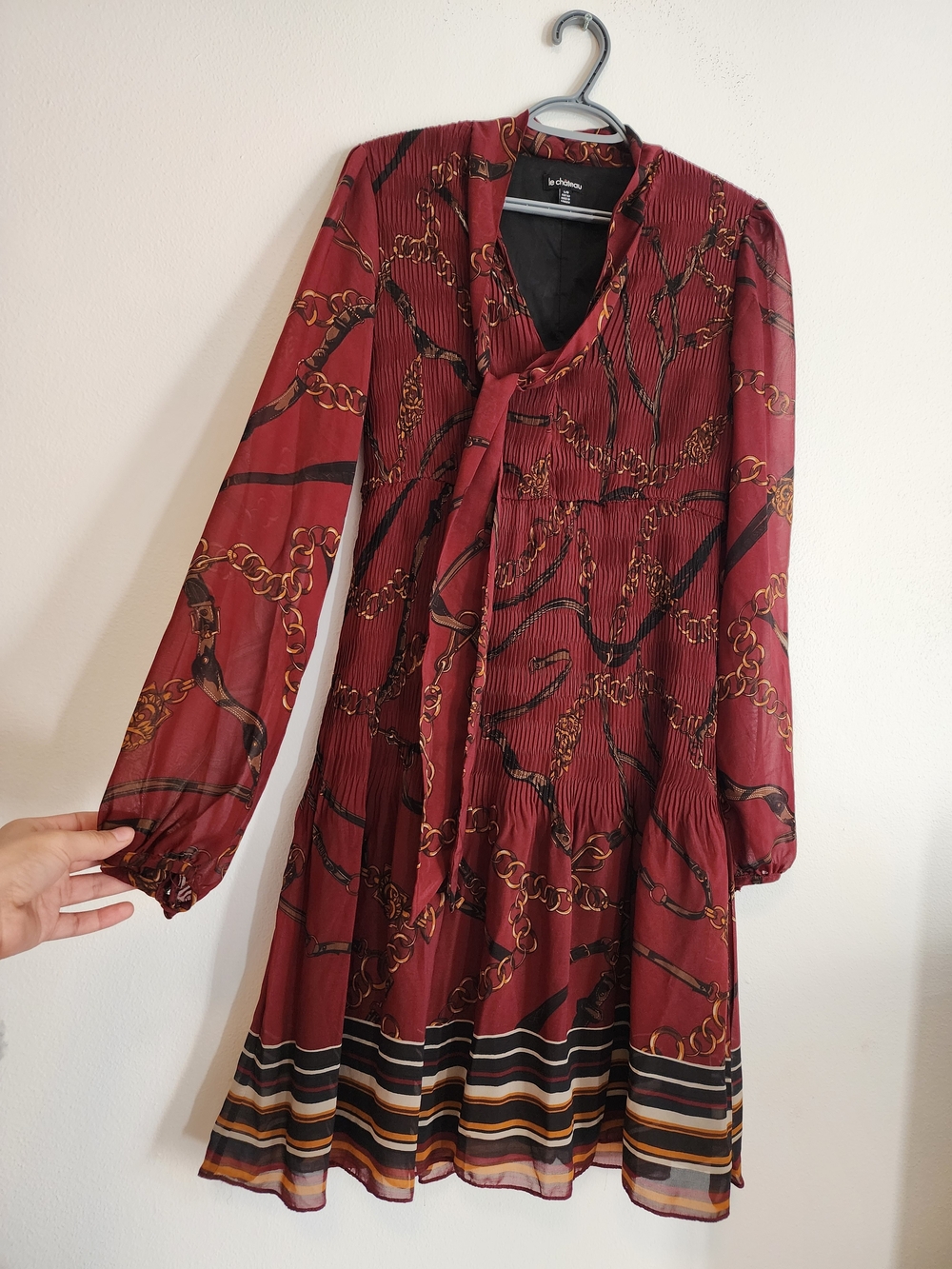 Le Chateau Burgundy Chain-Print Long Semi Sheer Sleeve Dress Collar Detail